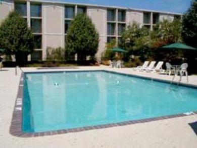 And Convention Center Hotel 3*